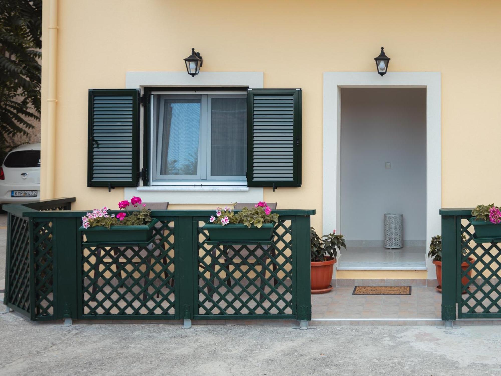 Nostalgia Corfu Town Apartments Exterior foto